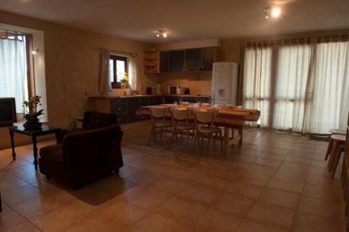 Domaine Bellelauze Hotel Bouriege Room photo